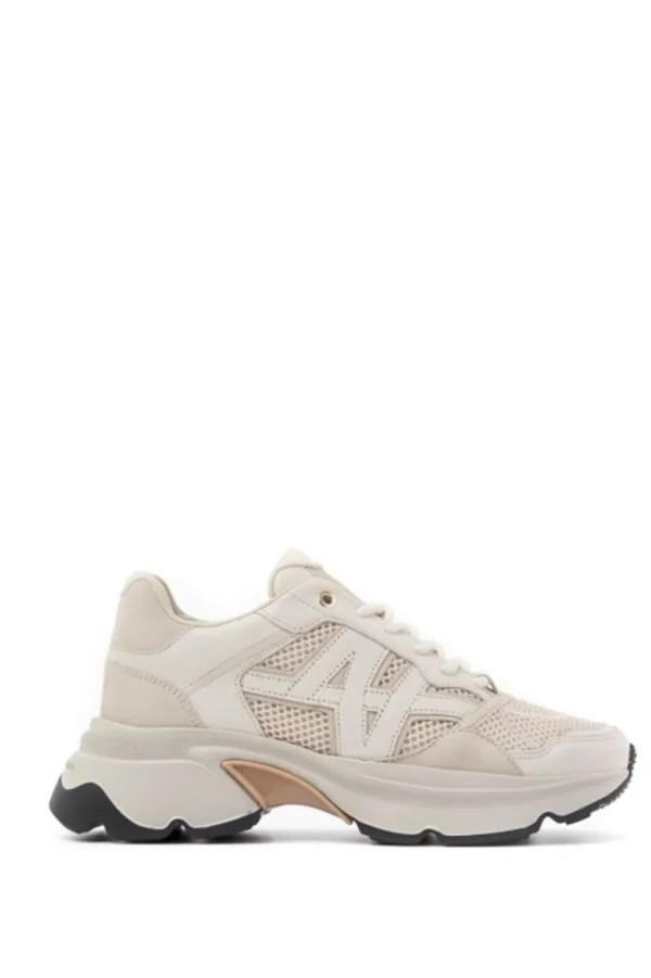 Schoenen<Nubik Grove Leren Sneakers Ross Trek Edge | Beige